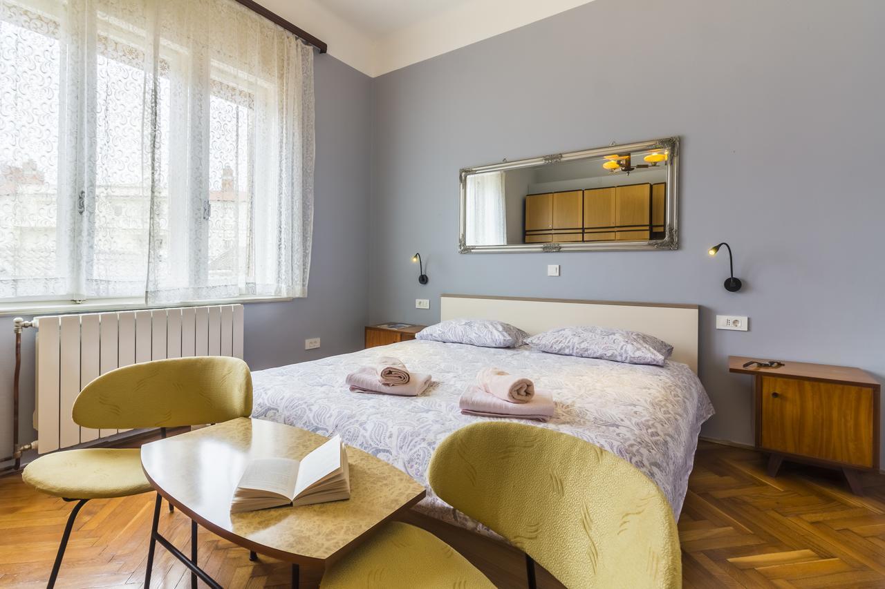 Spacious & Smart Center Apartment Πούλα Εξωτερικό φωτογραφία
