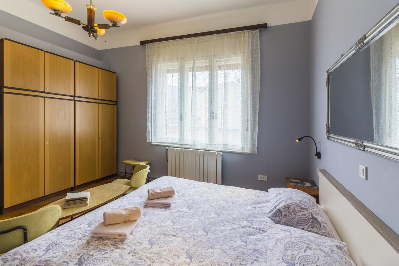 Spacious & Smart Center Apartment Πούλα Εξωτερικό φωτογραφία