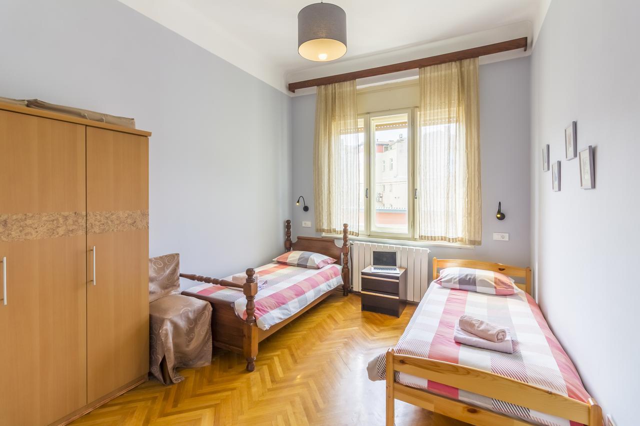 Spacious & Smart Center Apartment Πούλα Εξωτερικό φωτογραφία